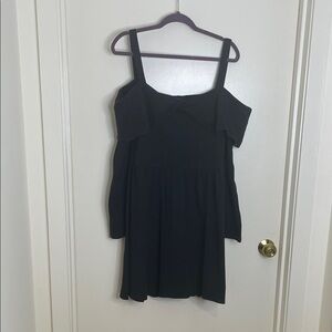 Easel Black Long Sleeve Women's Dress